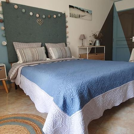 Chambre D'Hotes "La Petite Dormeuse" Comps  Exteriör bild