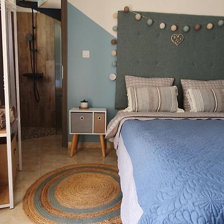Chambre D'Hotes "La Petite Dormeuse" Comps  Exteriör bild